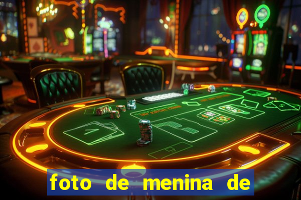 foto de menina de 13 anos fake