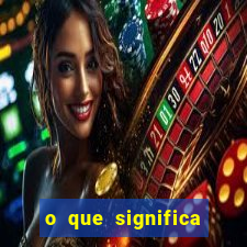 o que significa encontrar um passarinho morto em casa