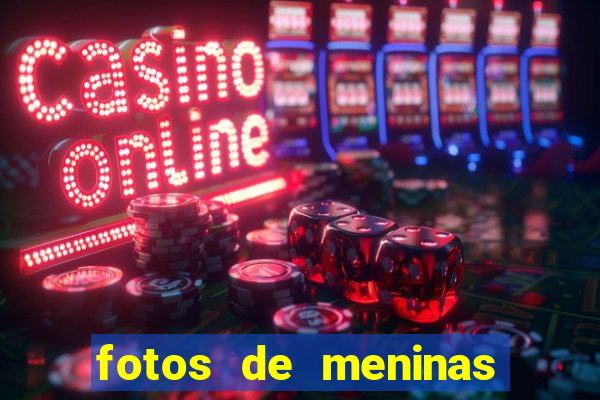 fotos de meninas cacheadas no espelho